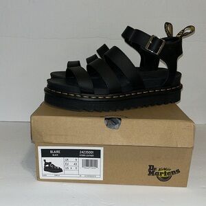 New in box Dr Martens Blaire Sandals • docs